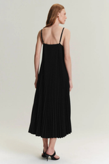 VESTIDO PLISS