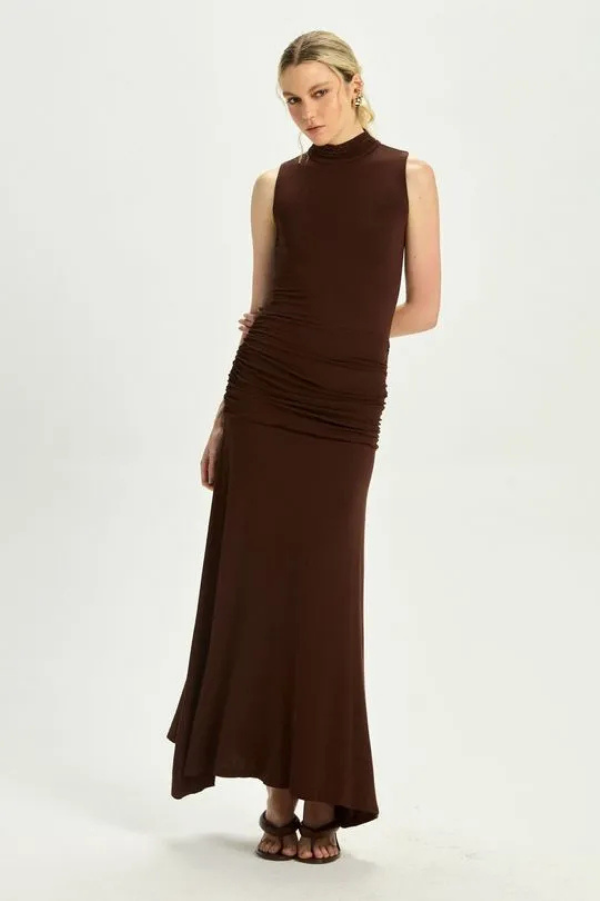 VESTIDO REBECA COFFEE
